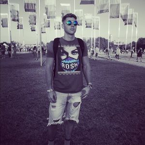 Meet your Posher, Shane